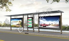 風(fēng)雨中的公交候車亭